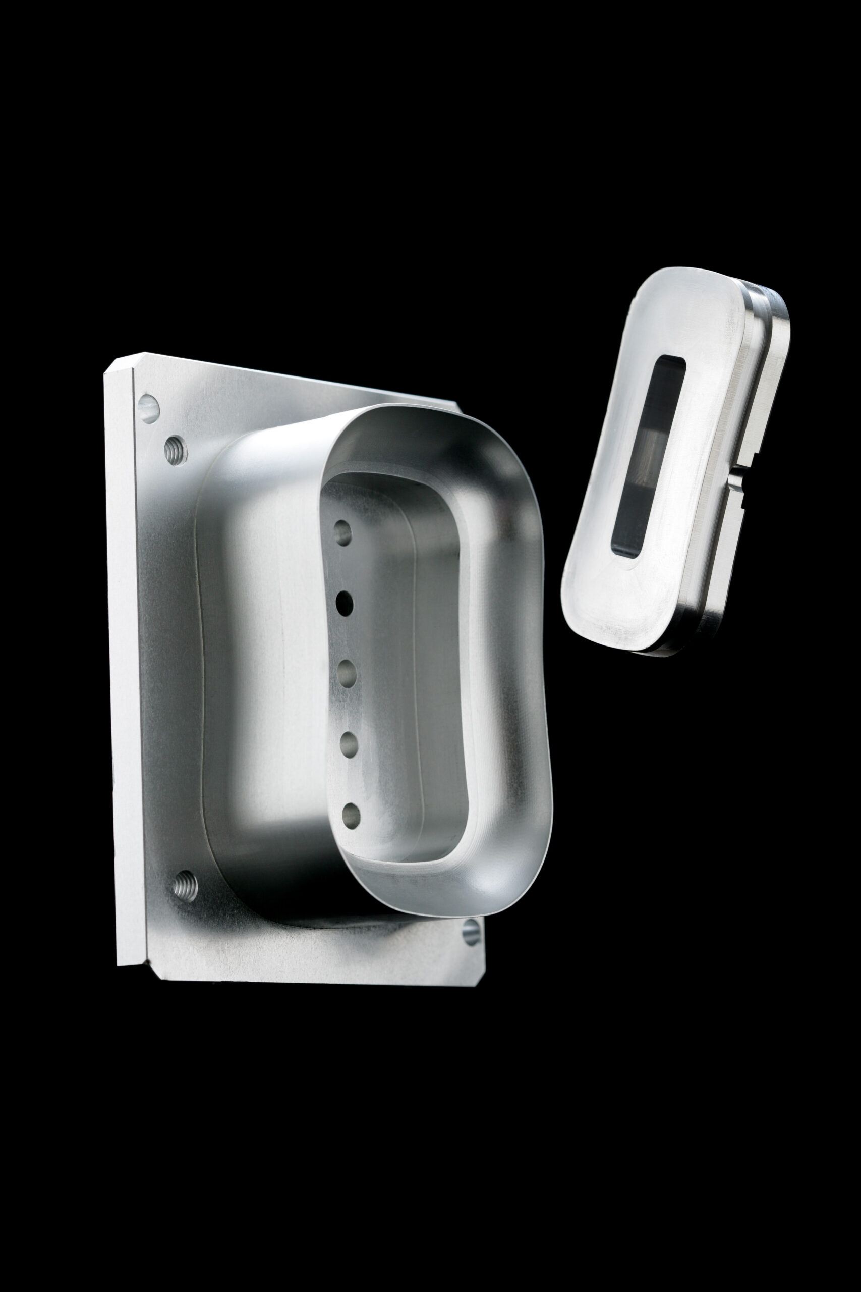 ハステロイ、インコネル、PEEKなどの難削材の画像